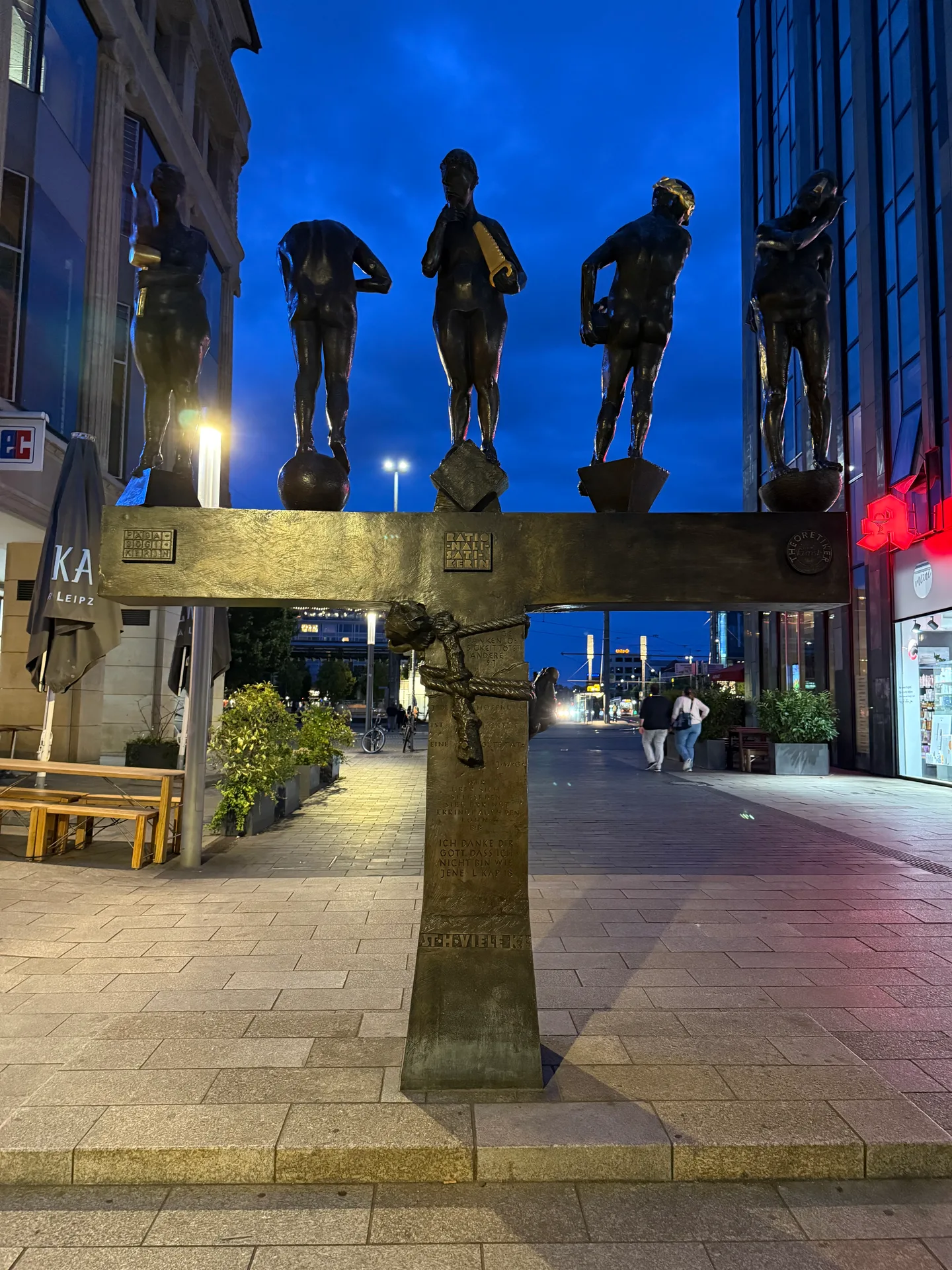 Unzeitgemäße Zeitgenossen on Grimmaische Straße
